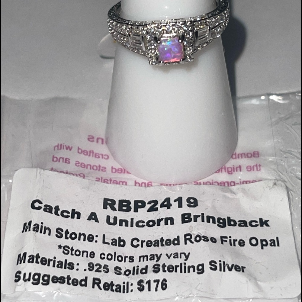 Size 7 sterling silver ring